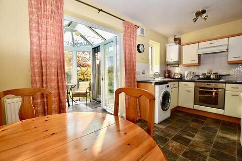 27 Broadmanor, Pocklington, York, YO42 2GA