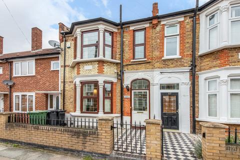 115 Engleheart Road, London, SE6 2EU
