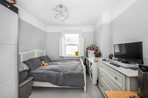 115 Engleheart Road, London, SE6 2EU