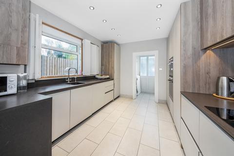 115 Engleheart Road, London, SE6 2EU