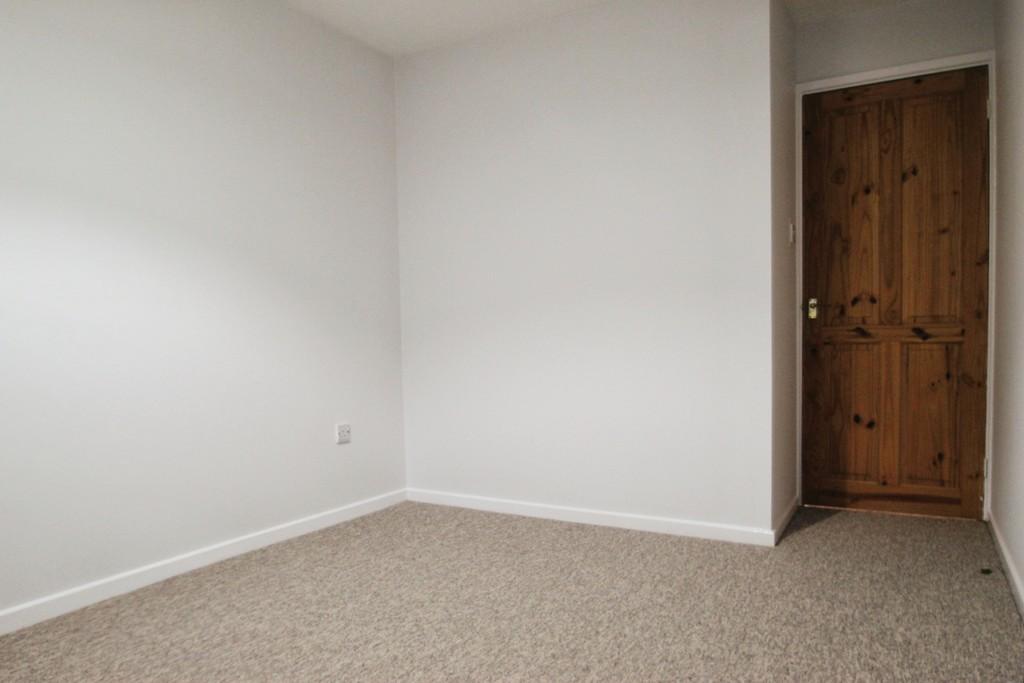 Bedroom 1 - Angle 2