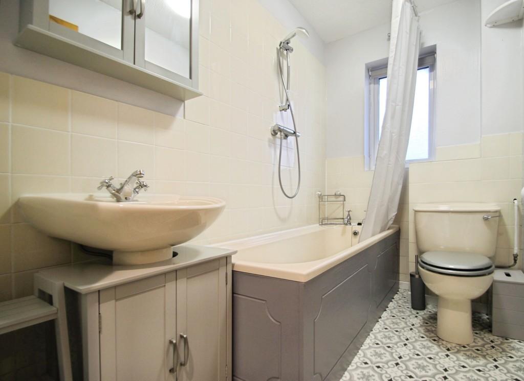 Bathroom - Angle 2