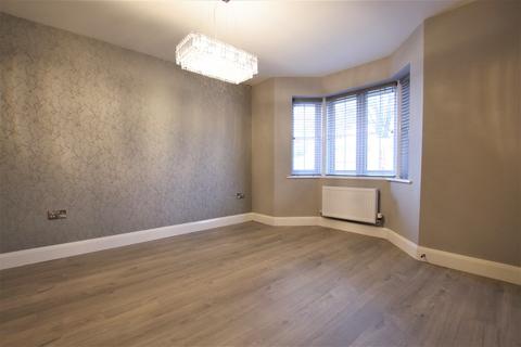 12 Buttercup Close, Uttoxeter, ST14 7TA