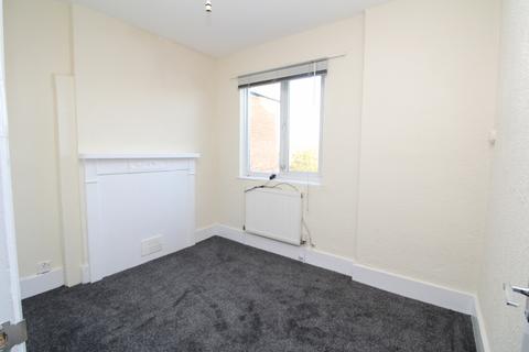 2 bedroom flat to rent, Ballards Lane, Finchley, N3