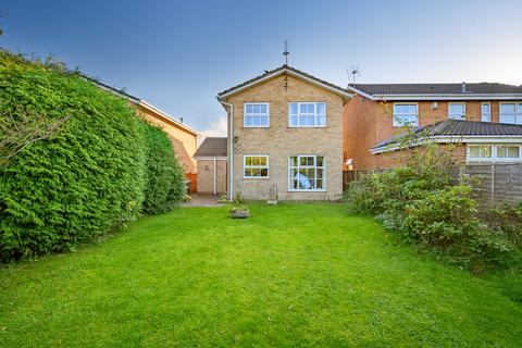 7 Austrey Close, Knowle, Solihull, B93 9JE