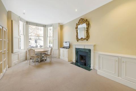6 Berkeley Gardens, London, W8 4AP