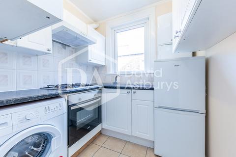 2 bedroom apartment to rent, Weston Park, Crouch End, London