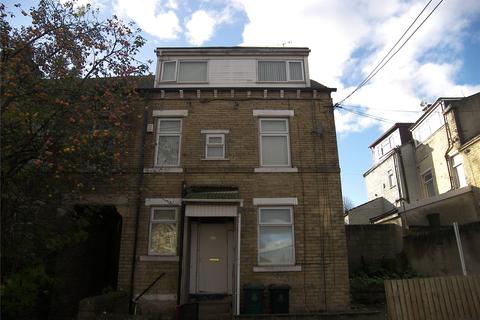 23 Rand Place, Bradford, BD7 1RT