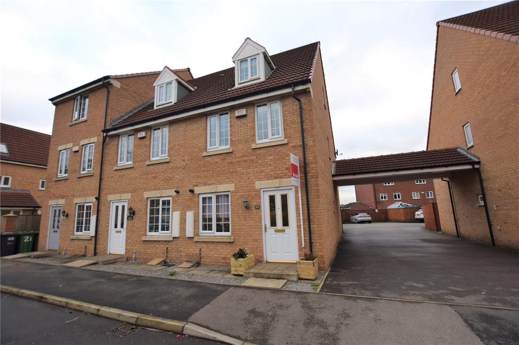 Dunlop Avenue, New Farnley, Leeds 3 bed terraced house £214,995