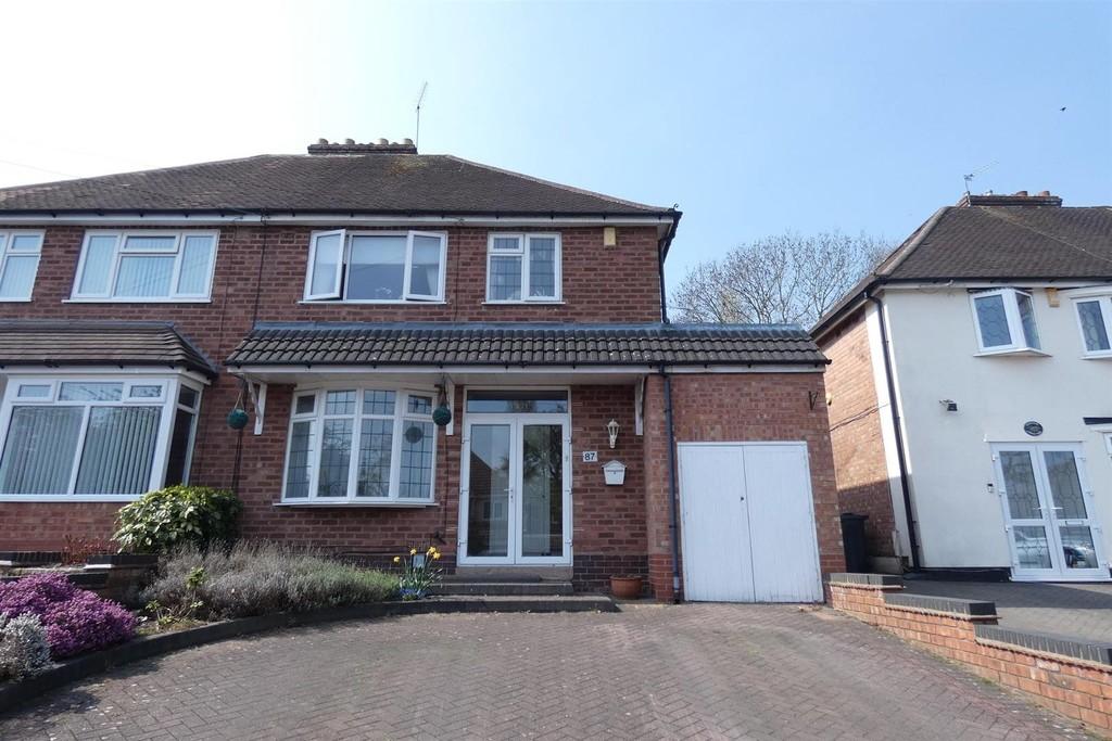 Coppice View Road, Sutton Coldfield 3 bed semidetached house £320,000