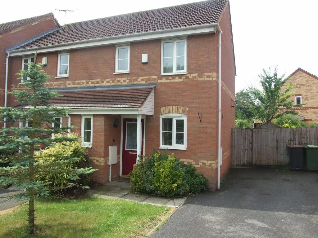 Fern Grove, Eliot Gardens, Bedworth 2 bed end of terrace house £725