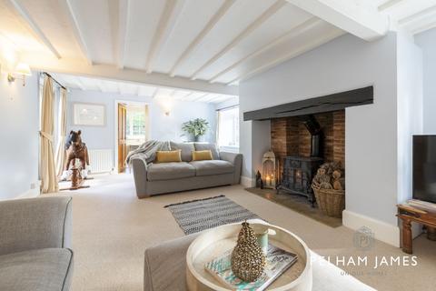 41 Gretton Road, Harringworth, Corby, NN17 3AD