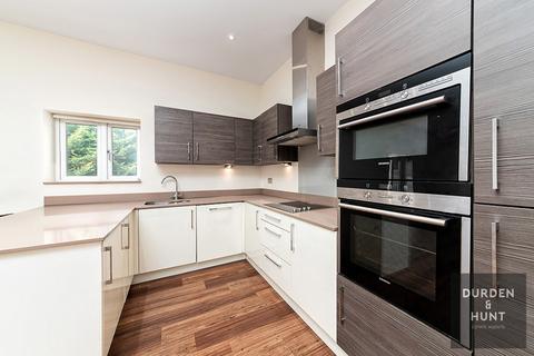 2 bedroom apartment for sale - Albion Hill, Loughton