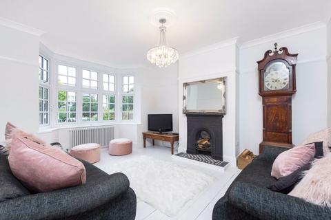 21 Crescent Road, Sidcup, DA15 7HN