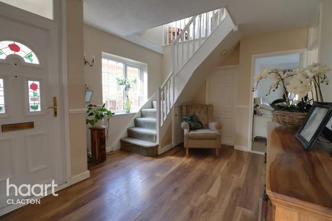 14 Chilburn Road, Clacton-on-sea, CO15 4NX