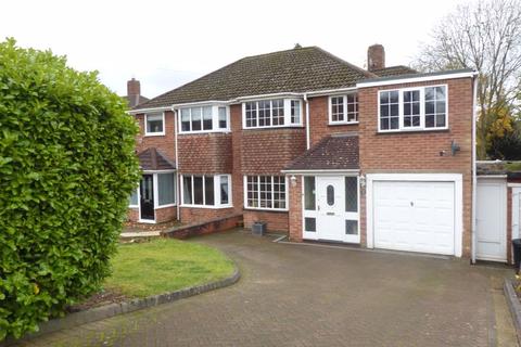 18 Sara Close, Sutton Coldfield, B74 4BN
