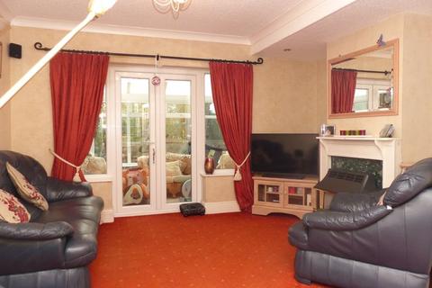 18 Sara Close, Sutton Coldfield, B74 4BN