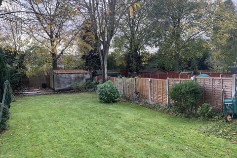 18 Sara Close, Sutton Coldfield, B74 4BN