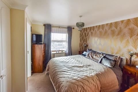 7 Lanark Gardens, Widnes, WA8 9DT