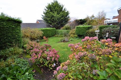 5 Ennisdale Drive, Wirral, CH48 6DU