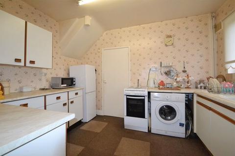 5 Ennisdale Drive, Wirral, CH48 6DU