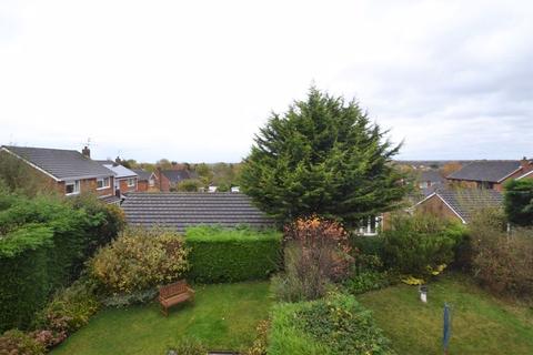5 Ennisdale Drive, Wirral, CH48 6DU