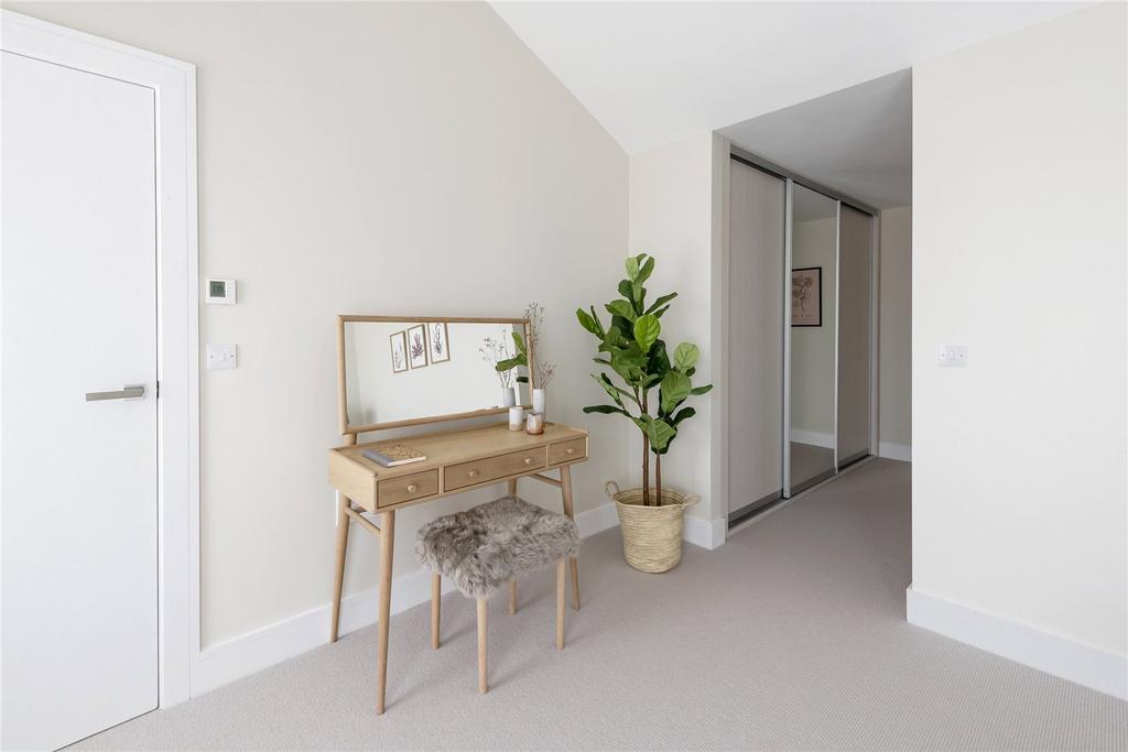 Cubis Show Home