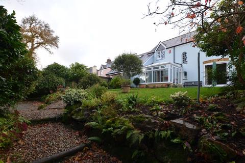 17 Grenville Meadows, Lostwithiel, PL22 0JS