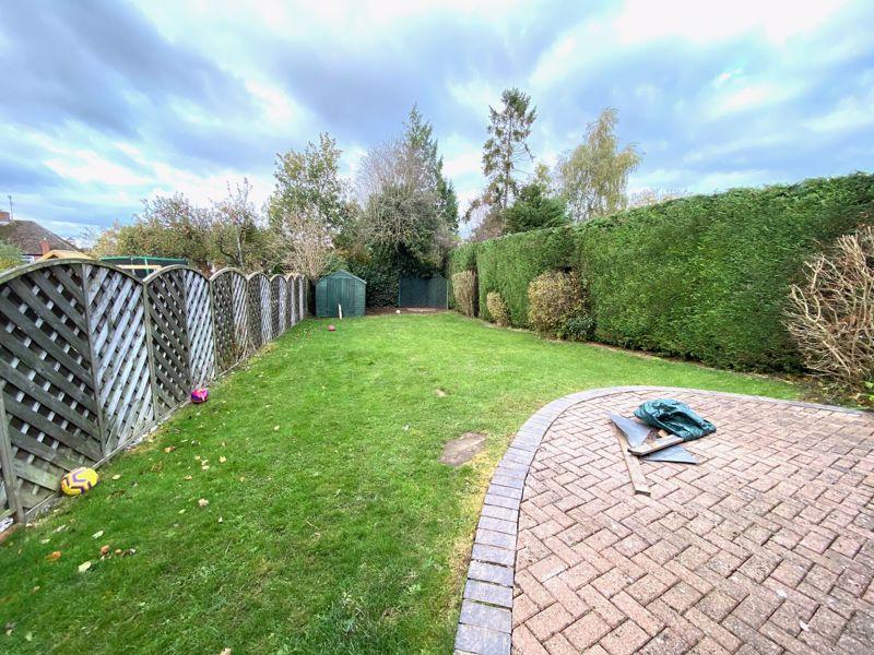 Dormington Drive, Hereford 4 bed semidetached house £1,100 pcm (£254 pw)