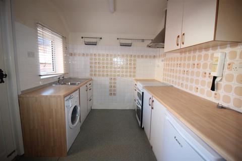 17 Cedar Road, Darlington, DL3 9HN