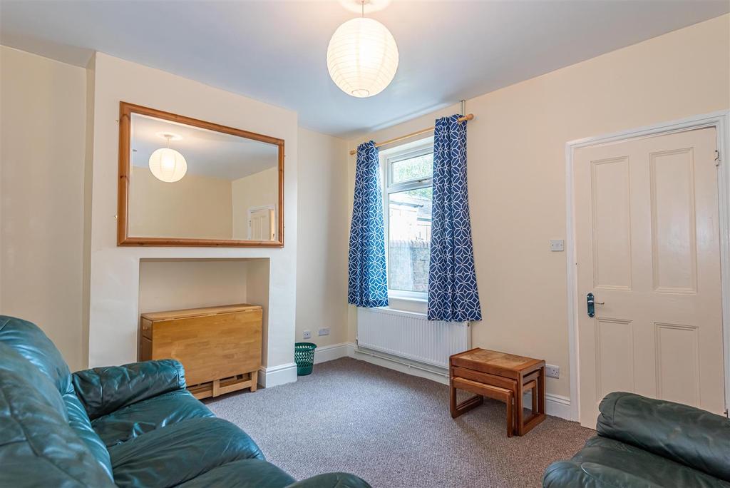 Barlow Street, York 3 bed property £999 pcm (£231 pw)