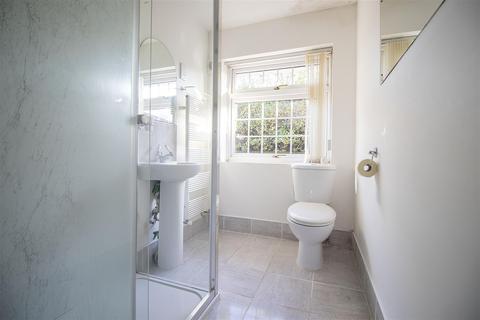 20 Chapel Street, Enfield, EN2 6QE