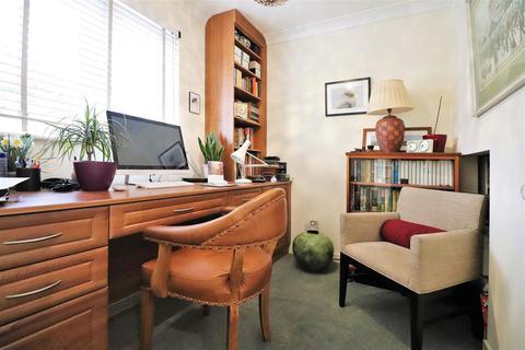 92 Mill Road, Dartford, DA2 7RZ