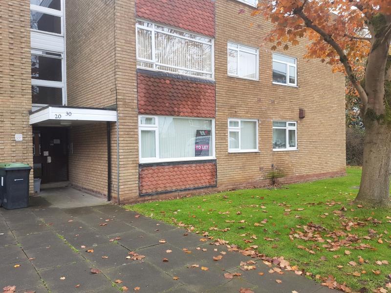 Trident Court, Savoy Close, Harborne, Birmingham, B32 2HD Studio £495