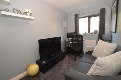 65 Brookfield View, Cleckheaton, BD19 4ES