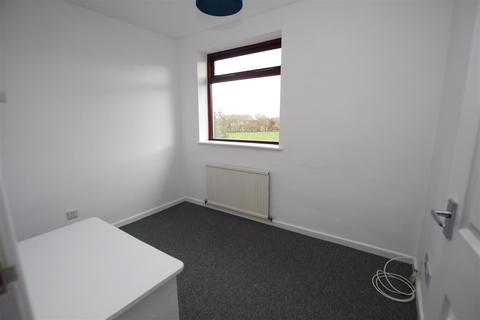 25 Silver Birch Close, Wyke, Bradford, BD12 9ER