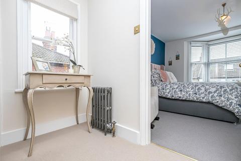 6 Bower Vale, Epping, CM16 7AS