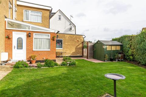 43 First Avenue, West Molesey, KT8 2QJ
