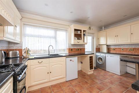 43 First Avenue, West Molesey, KT8 2QJ