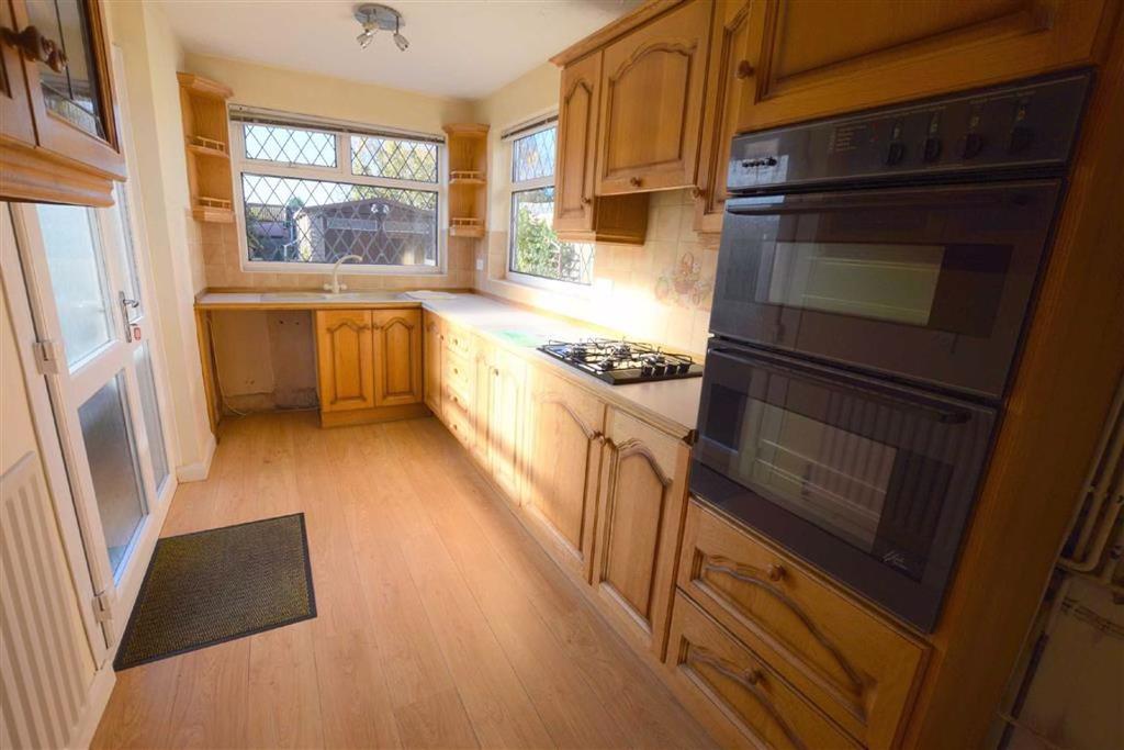 Carr Lane, Grimsby, North East Lincolnshire 3 bed terraced house £125,000