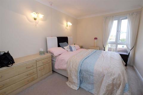 1 bedroom retirement property for sale - Lystra Court, 103-107 South Promenade, St Annes