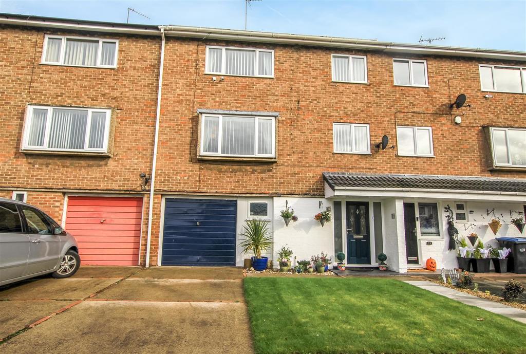 Isherwood Close, Newton Aycliffe 3 bed terraced house £136,950