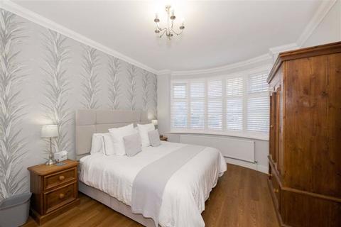 53 Highfield Drive, Epsom, KT19 0AU