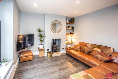 45 Abbey Walk, Halifax, HX3 0AJ