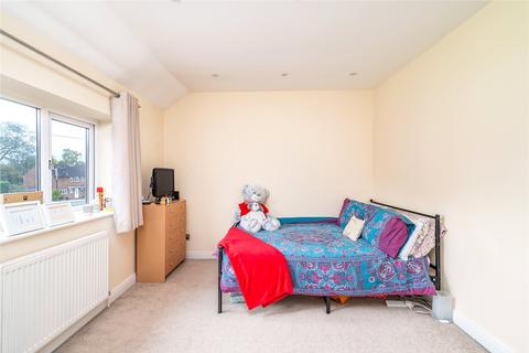 56 Candlemas Mead, Beaconsfield, HP9 1AR
