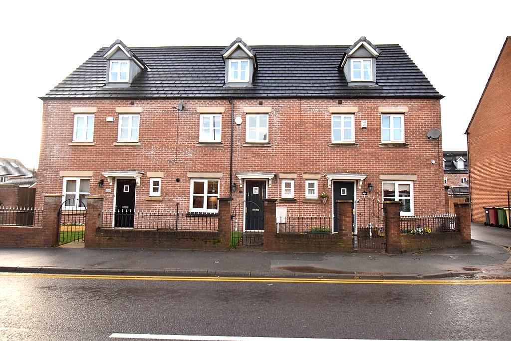 CHURCH STREET, WESTHOUGHTON, BOLTON BL5 4 bed townhouse £204,950
