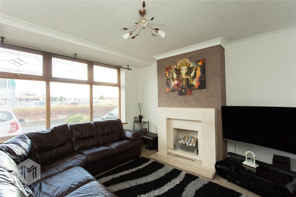 Kearsley Drive, Bolton, BL3 3 bed semidetached house £200,000