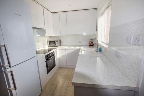 2 Argosy Close, Warsash, Southampton, SO31 9BN