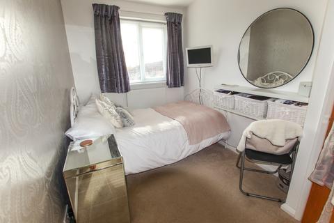 2 Argosy Close, Warsash, Southampton, SO31 9BN
