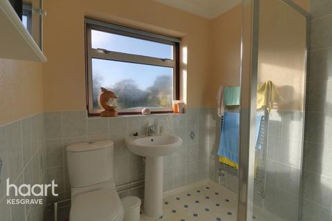 17 Columbia Close, Kesgrave, Ipswich, IP5 1EY